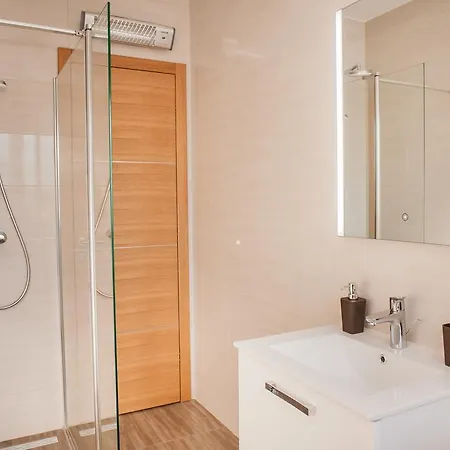 Matea * ザボリッチ